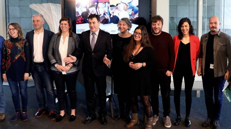 La Xunta prepara el primer plan para dinamizar el uso del gallego en los jóvenes