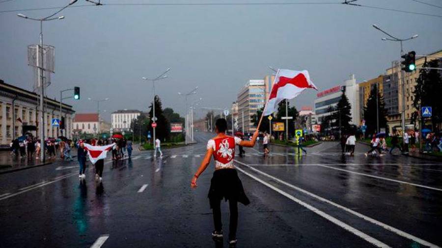 Más de 700 detenidos en Bielorrusia tras la tradicional marcha opositora de los domingos