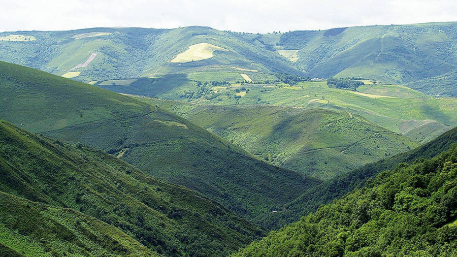 Os Ancares, naturaleza entre valles y picos