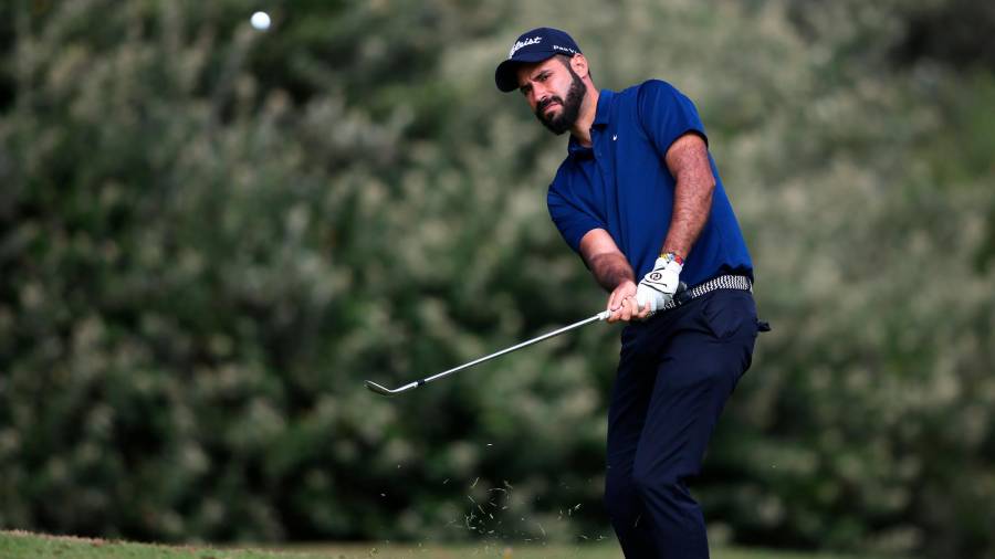 más cerca El golfista profesional Santi Tarrío durante uno de los torneos de esta temporada Foto: S.T.