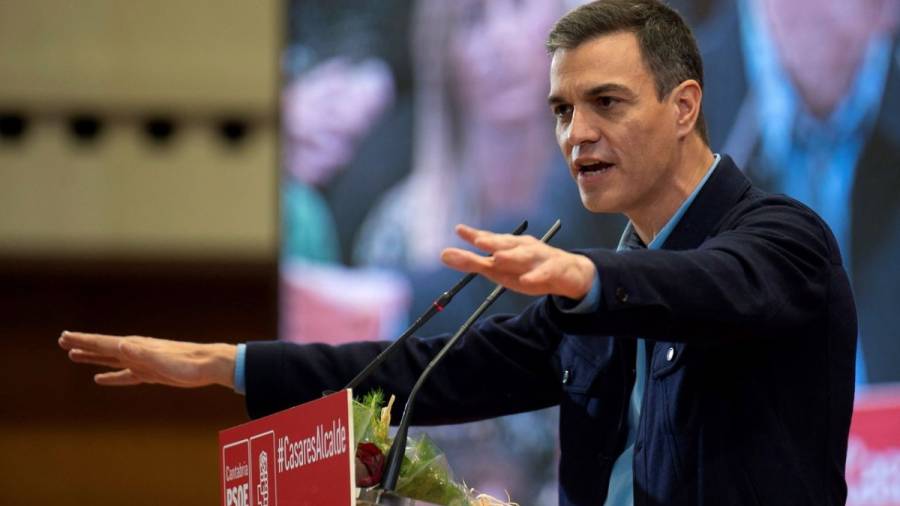 Sánchez acusa a secesionistas y derechas de vivir mejor en la confrontación