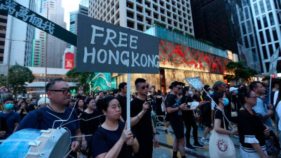 Vuelven las protestas contra la ley de seguridad a Hong Kong
