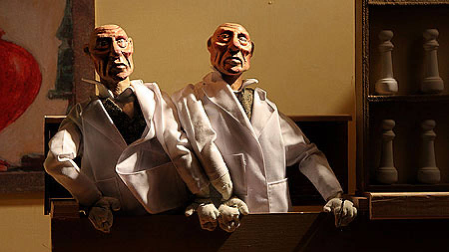 Estréase en Galicia a primeira versión para marionetas da obra teatral Os vellos non deben de namorarse de Castelao