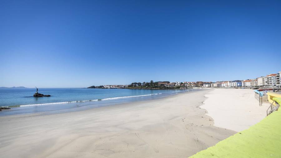 Foto de archivo de la playa de Silgar, en Sanxenxo. EUROPA PRESS