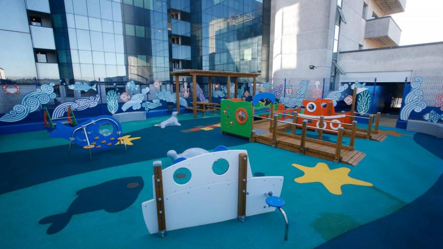 Parque infantil ‘Un mar de juegos’ de la Fundación Andrea en el Clínico Foto: Fernando Blanco