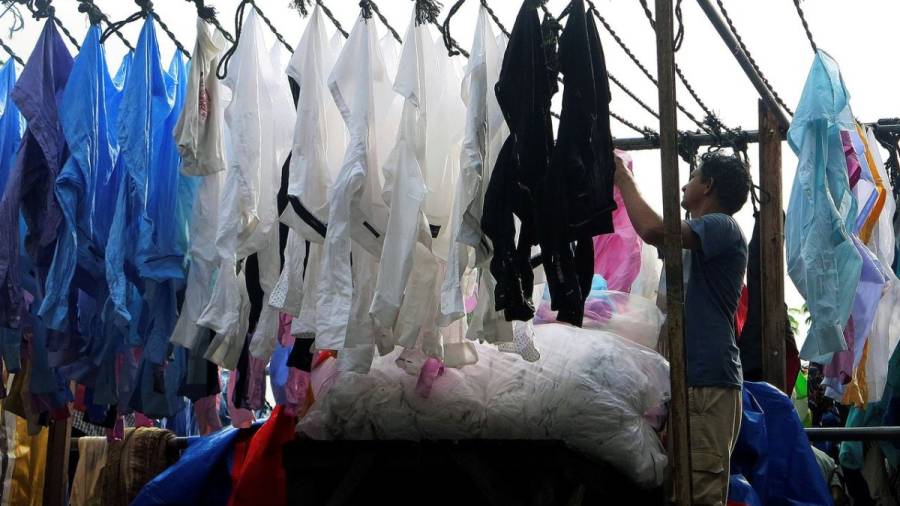 El lavadero al aire libre más grande de la India se enfrenta a las lavadoras