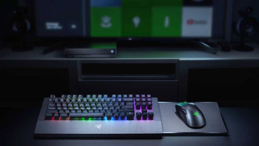 Razer presenta un teclado e un rato para Xbox One