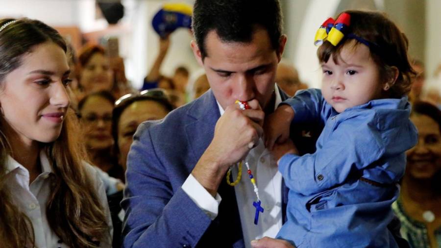 Guaidó dice que en los próximos días comenzará a ingresar la ayuda humanitaria