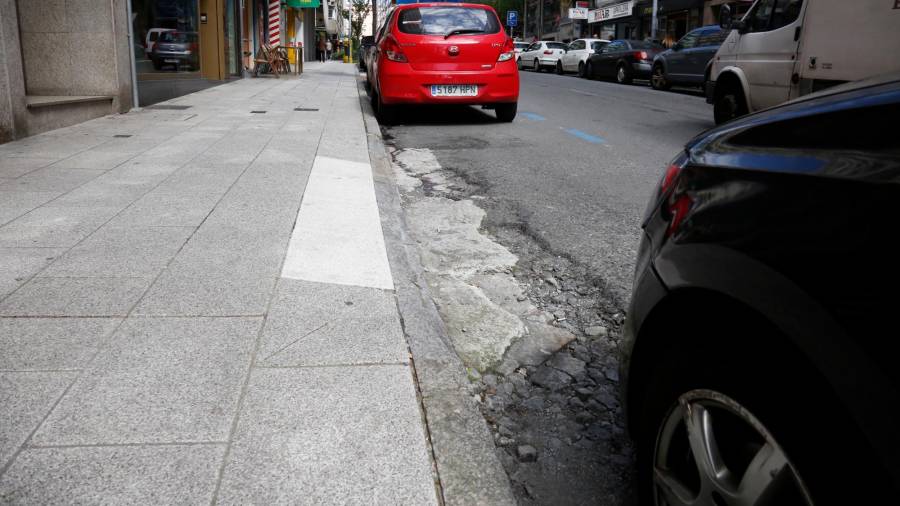 La redacción del proyecto de reurbanización de la rúa Santiago de Chile es una de las demandas del PP para la aprobación del presupuesto municipal. Foto: Archivo ECG
