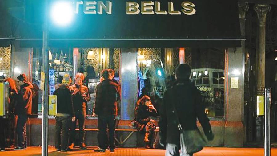 La taberna The Ten Bell, famosa por ser frecuentada por las víctimas de Jack El Destripador.