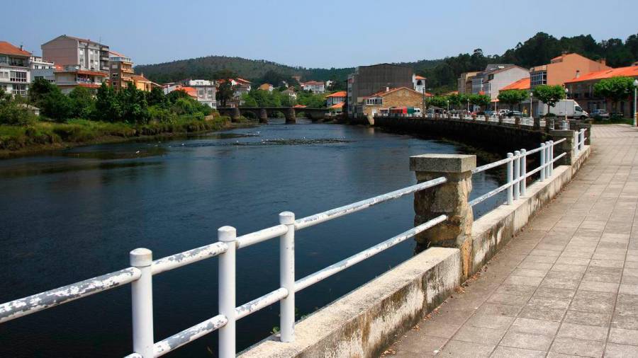 A primeira proxección será o 8 de xullo no paseo fluvial da Ponte do Porto. Foto: Camiño dos Faros