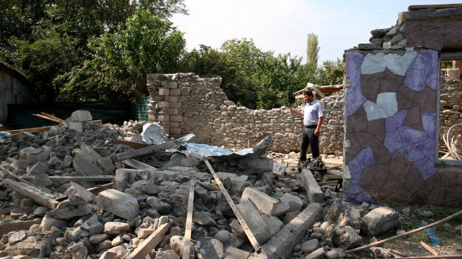 Cuatro días consecutivos de combates en Nagorno Karabaj