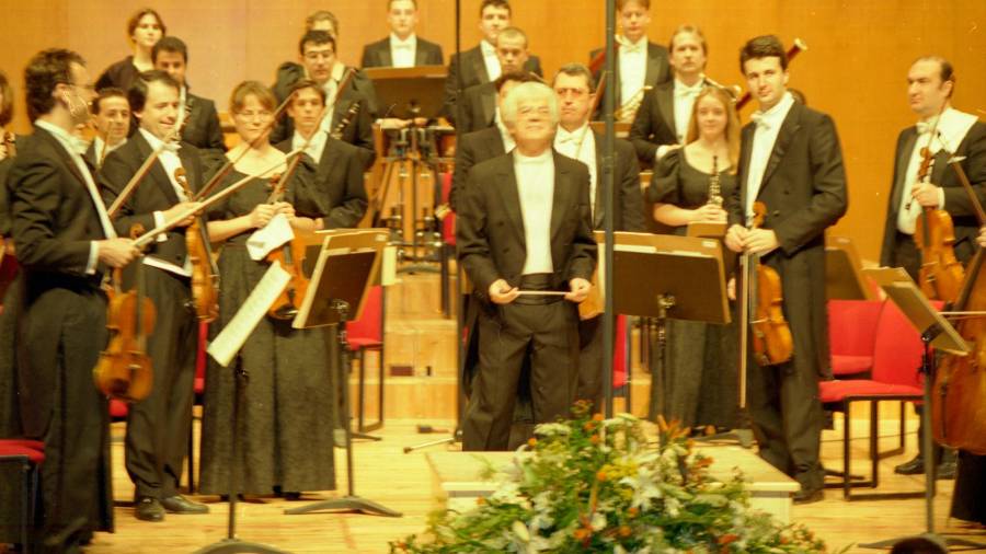 CONCIERTO fundacional de la Real Filharmonía de Galicia, en el Auditorio de Galicia, el 29 de febrero de 1996. Foto: Nacho Santás