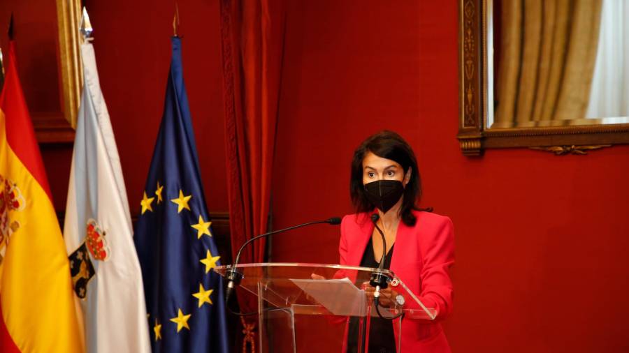 Isabel Pardo de Vera, durante la presentación del proyecto de la estación del AVE en Santiago de Compostela (Foto: Antonio Hernández)