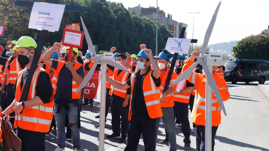 Continúan las protestas de los trabajadores de Vestas en Santiago
