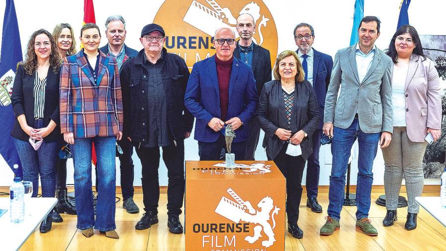 Os membros do Comité Asesor da Ourense Film Commission tras a sesión constitutiva. Foto: G.