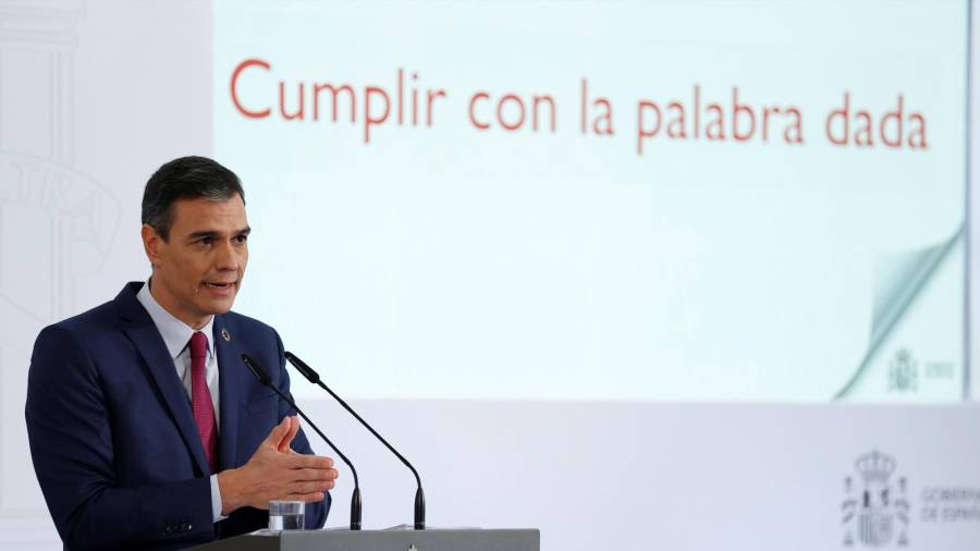 MADRID, 29/12/2020.- El presidente del Gobierno español, Pedro Sánchez, hace balance del año tras la última reunión del Consejo de Ministros de 2020. EFE/Chema Moya