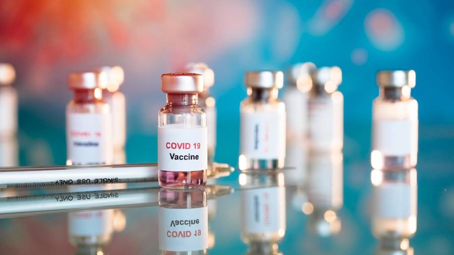 RETO tECNOLÓGICO. La distribución y almacenaje de las dosis en frío de las vacunas es un reto para las plataformas logísticas. Foto: Gallego