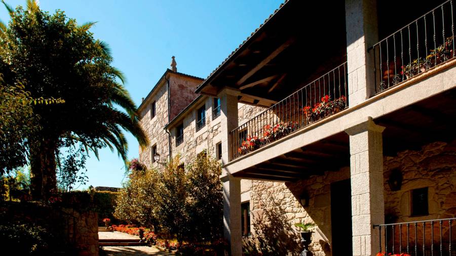 Exterior do establecemento designado mellor hotel rural de España