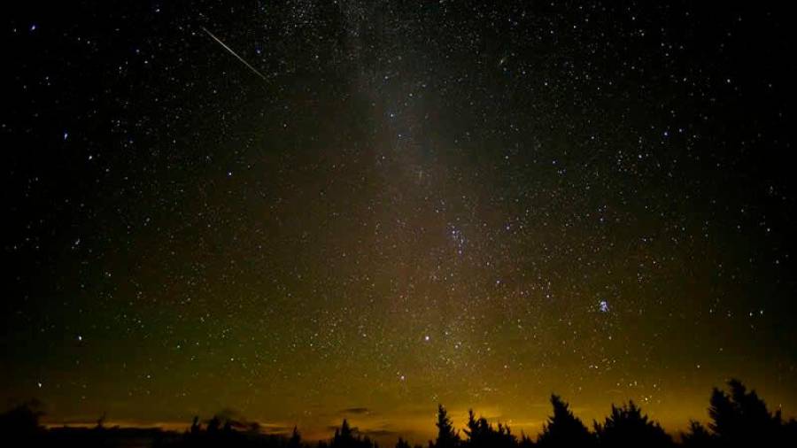 Durante la madrugada de mañana se producirá uno de los acontecimientos celestes más importantes del año para los amantes de la astronomía, la lluvia de las Perseidas. Foto: Nasa/JPL