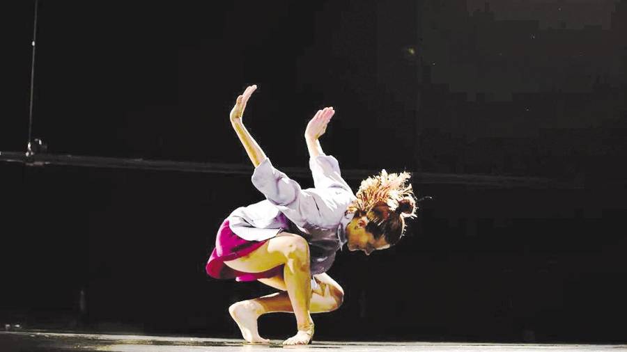 Marta Alonso Tejada danza en ‘Bailar agora’. Foto: MAT