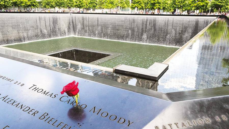 Monumento a la memoria de las víctimas del atentado del 11 de septiembre en Nueva York Foto: EP