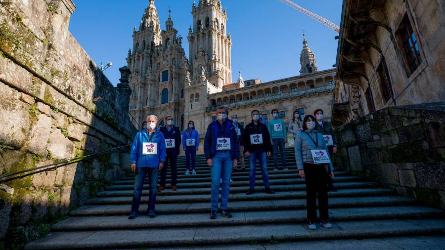 Camiñada en Santiago en repulsa da violencia machista