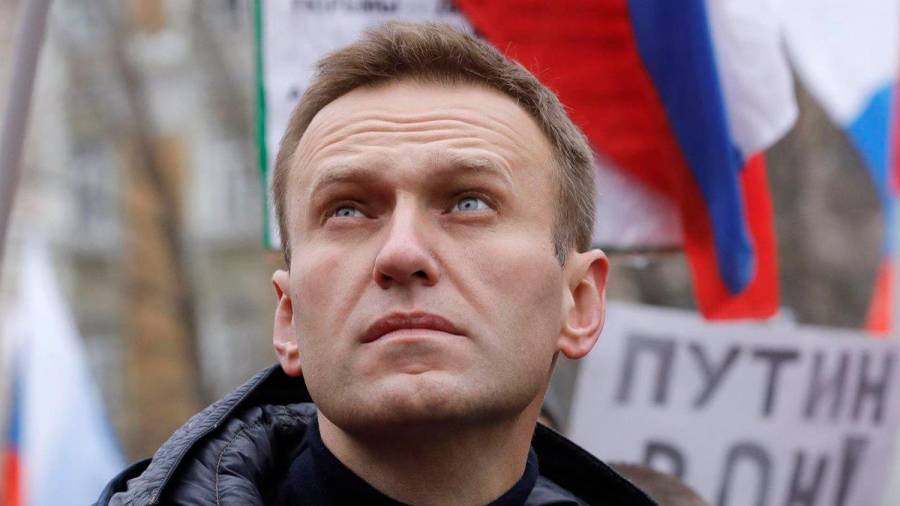 Las autoridades rusas reprimen a los aliados de Navalni para impedir las protestas en su apoyo
