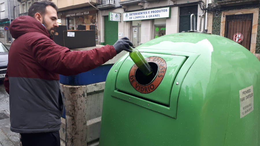 A Estrada y Lalín lideran el reciclaje de vidrio en Deza, Tabeirós y Caldas