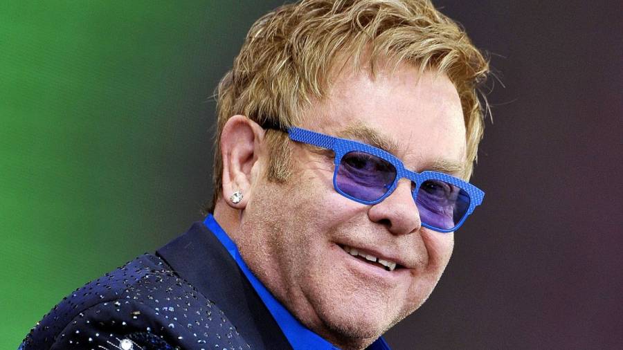 Elton John cancela todos sus conciertos de abril y mayo tras contraer una infección potencialmente mortal