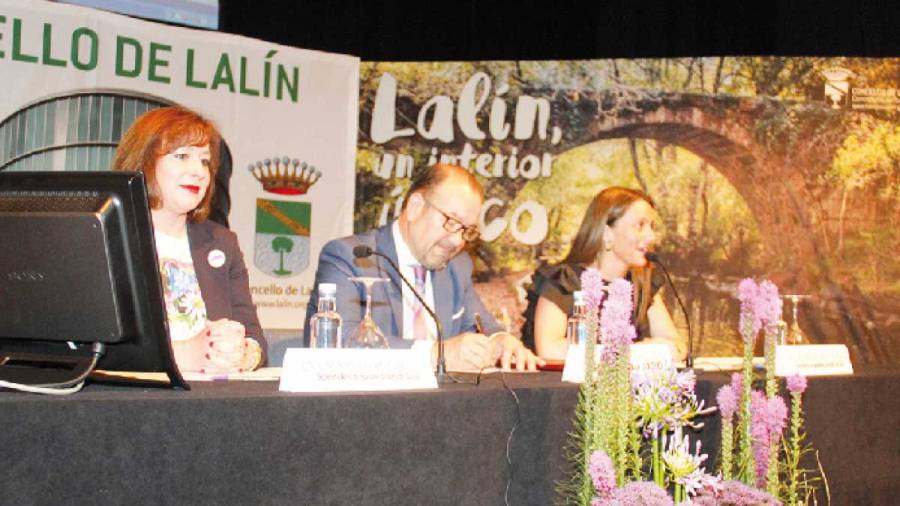 Lalín es centro de debate sobre feminismo, violencia y educación