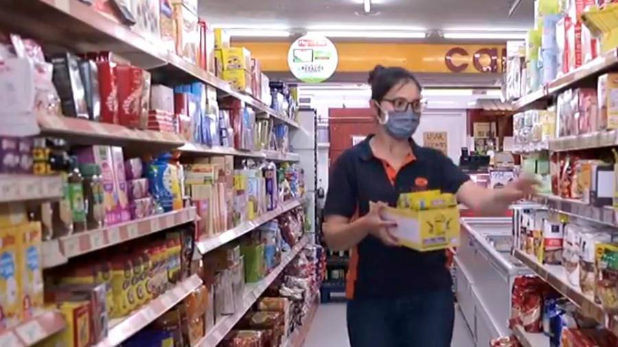Imaxe dun supermercado de Tordoia que aparece nun dos vídeos promocionais do Concello. Foto: C. Tordoia