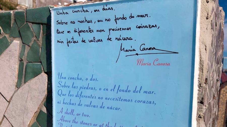 Poema manuscrito de María Canosa, complementando uno de los murales. Foto: Concurso Lar
