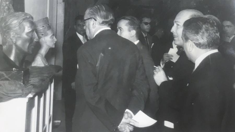 Reunión Hispano Lusa de Endocrinología. (1957). Marañón y De Castro, detrás. Foto: cedida