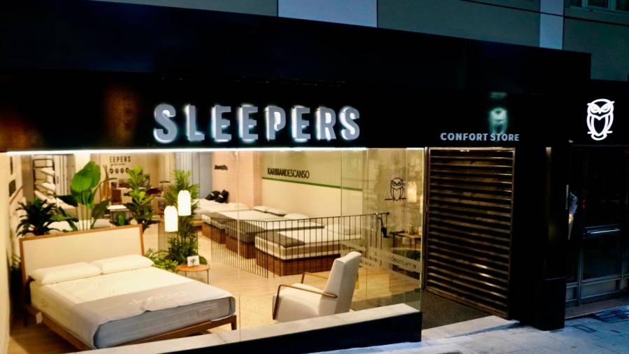 Gran apertura de la tienda Sleepers
