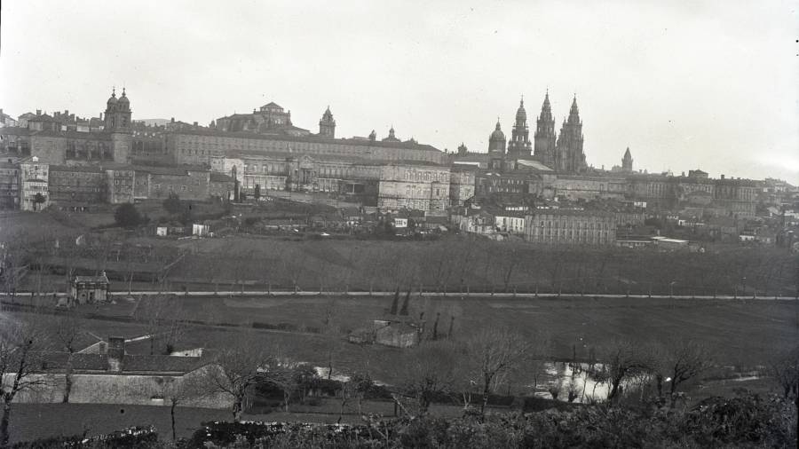 Perspectiva de la Compostela de 1925. Foto: R. M. Anderson