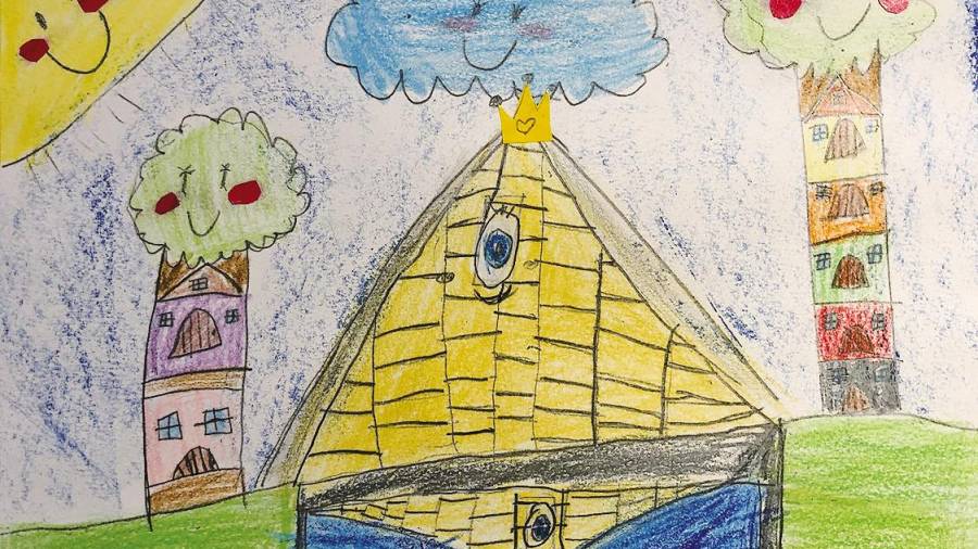 PIRÁMIDE DE EXIPTO. Vera Lorenzo Bernal, del CEIP Escarabote, dibujó la pirámide-fuente de Exipto, ubicada en Abanqueiro. Fotos: Suso Souto
