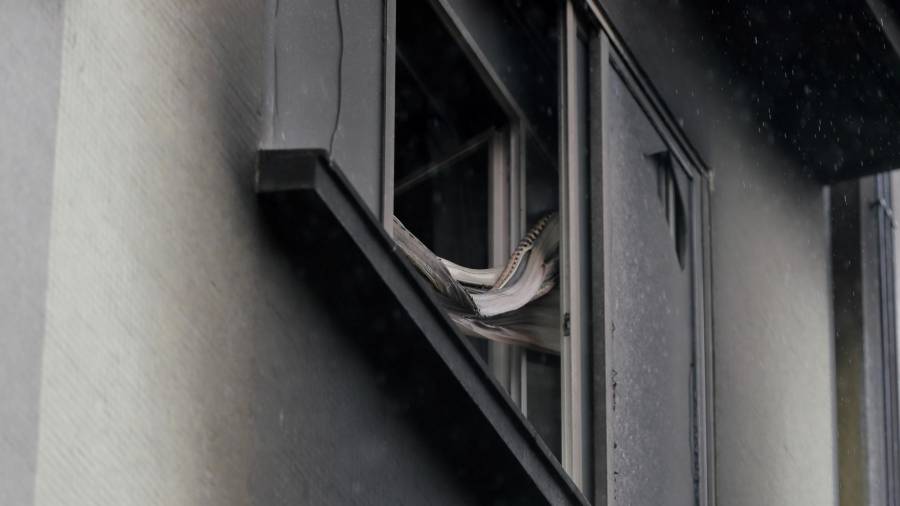 Imagen de la fachada del edificio de Monforte donde se produjo el incendio Foto: Eliseo Trigo