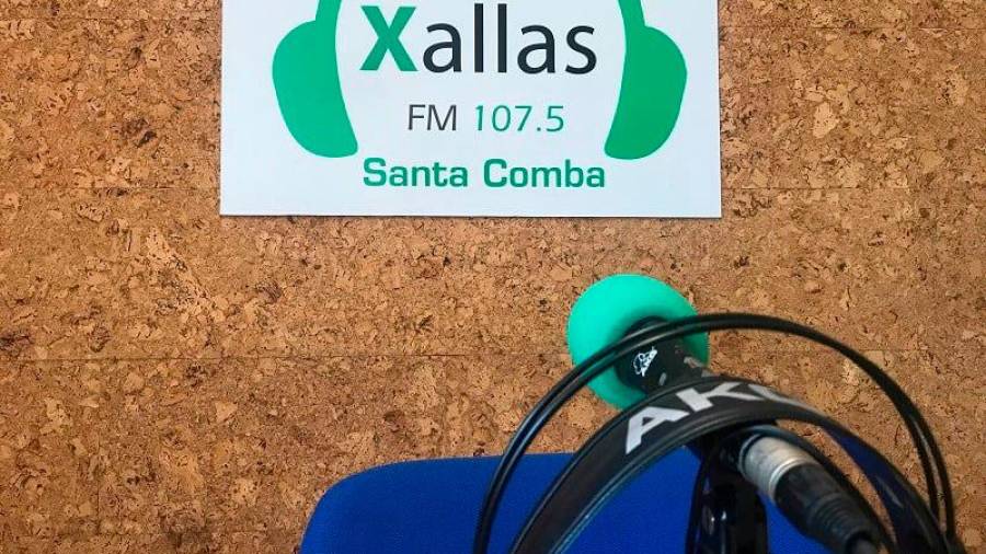 Radio Xallas, la emisora del Concello de Santa Comba para la comarca. Foto: RX