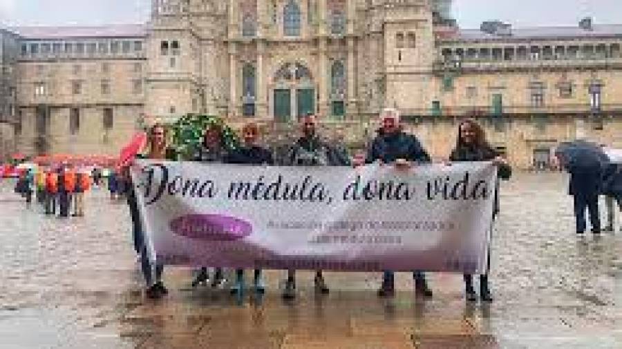 La asociación Asotrame en una campaña a favor de la donación de médula en Santiago