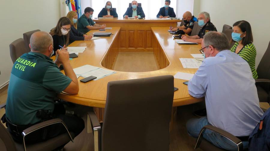 Reunión da Xunta Local de Seguridade, hoxe na Casa do Concello da Laracha. Foto: Concello da Laracha