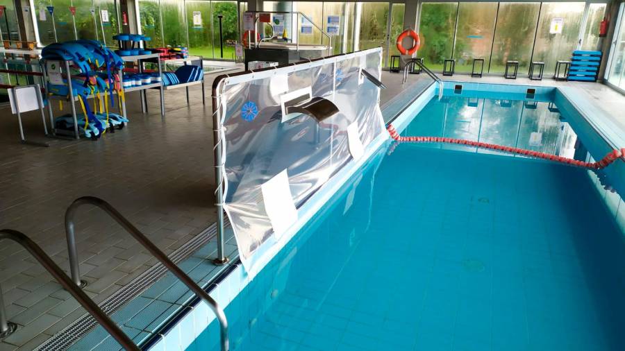 Instalacións da piscina municipal de Rianxo. Foto: Aquafit