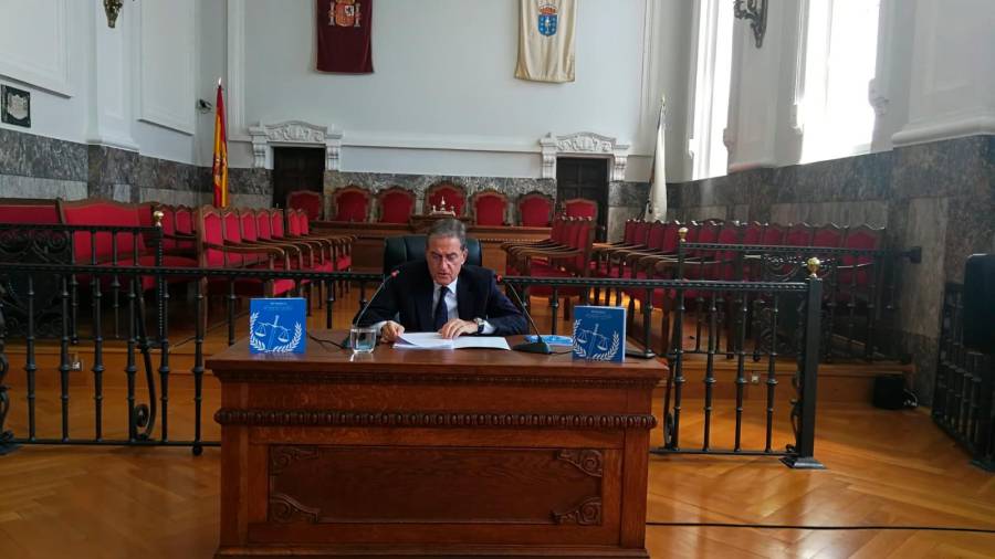 Díaz-Castroverde le á memoria da actividade xudicial de Galicia no ano 2019. Foto: TSXG