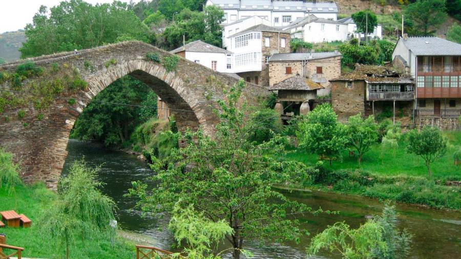 Amenazadas las finanzas de 44 pequeños municipios gallegos