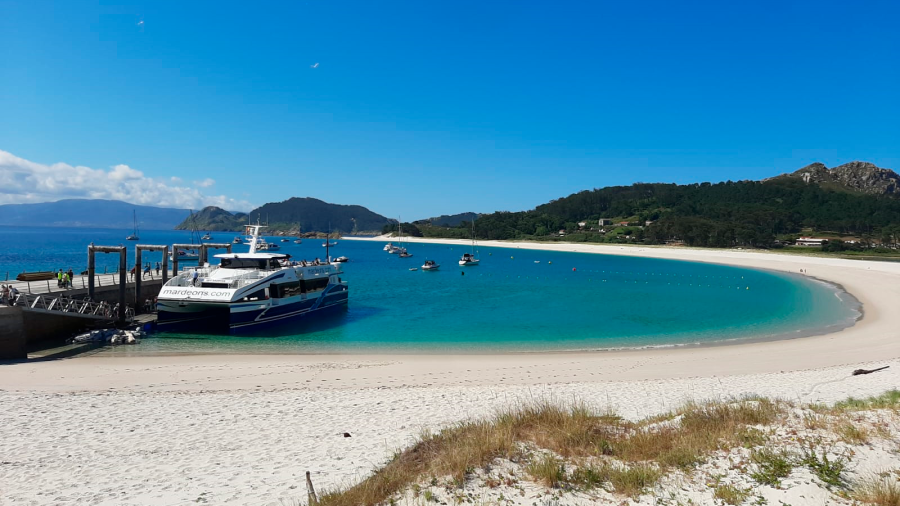 Galicia recibe el verano con los deberes hechos en sus playas