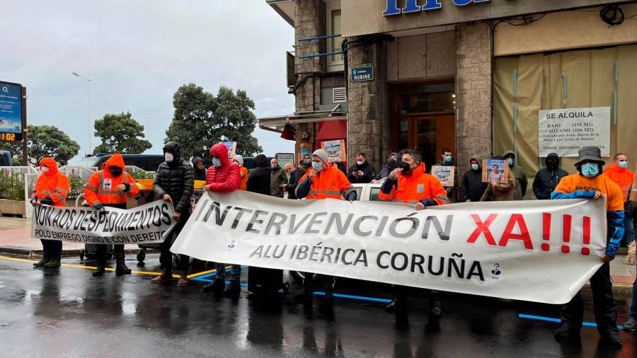 Protesta del pasado sábado de los trabajadores de Alu Ibérica en A Coruña. Foto: Rebelión Aluminio