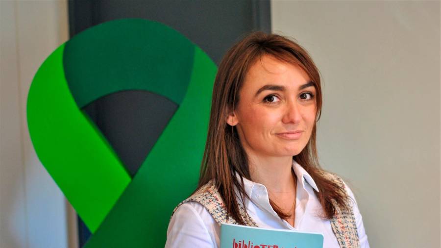 María Tajes, que es responsable del Plan de Salud Mental de Galicia, ofrecerá una charla online en el colegio Peleteiro el próximo martes 23, dirigida a padres y personal docente
