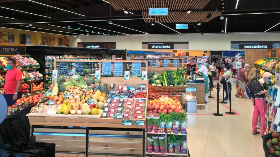 alimentación. Gadis suma 224 supermercados propios en Galicia y Castilla y León tras abrir hace poco en Valladolid