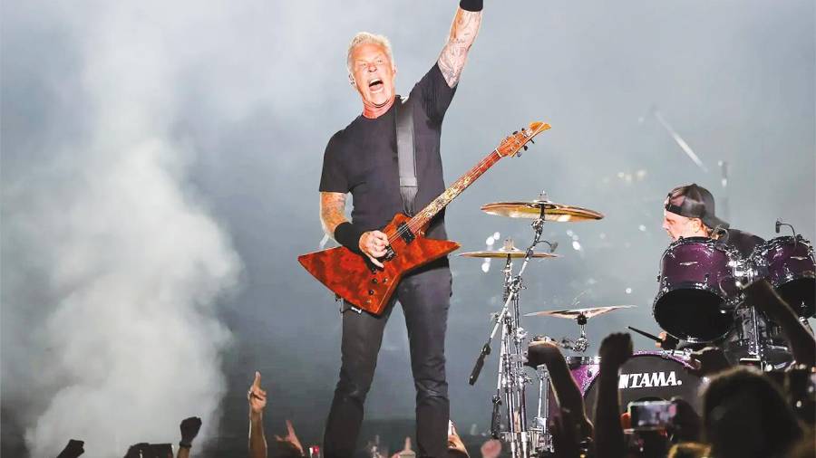 EL CANTANTE y guitarrista de Metallica, James Hetfield