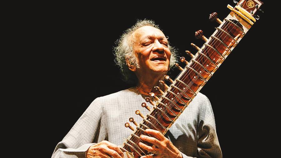 Ravi Shankar (1920-2012) vinculó musicalmente dos mundos muy diferentes: el oriental y el occidental.